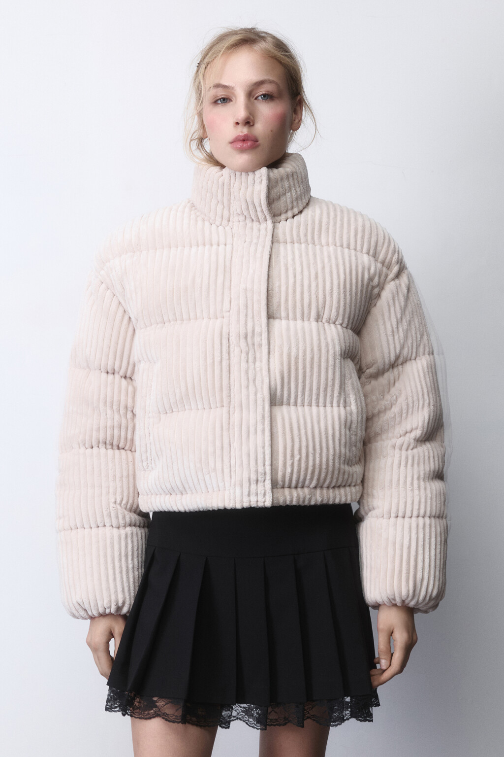 Куртка стеганая укороченная из вельветовой ткани - цвет молочный - 2