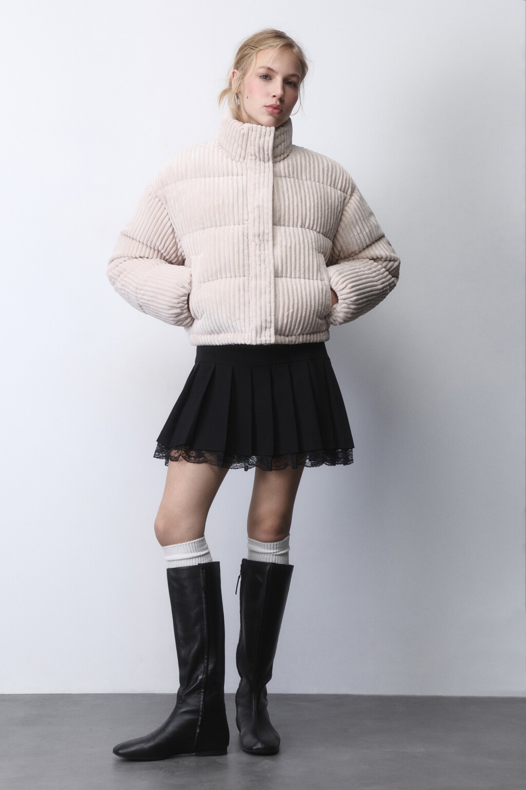 Куртка стеганая укороченная из вельветовой ткани - цвет молочный - 5