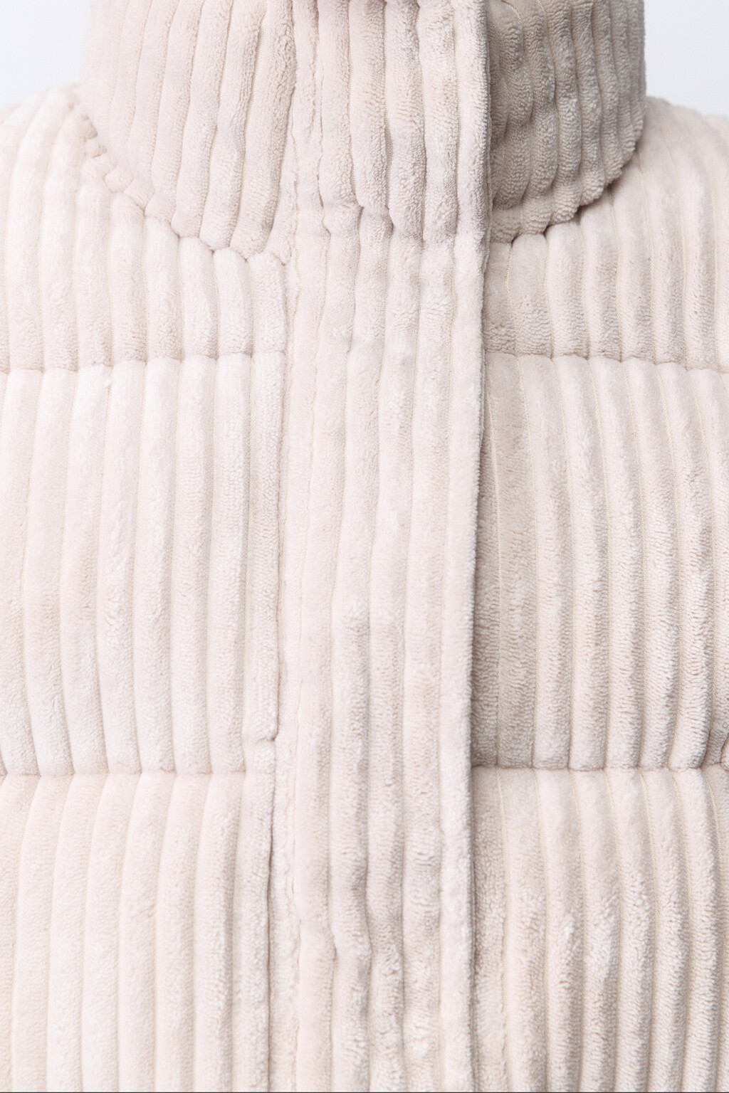 Куртка стеганая укороченная из вельветовой ткани - цвет молочный - 7