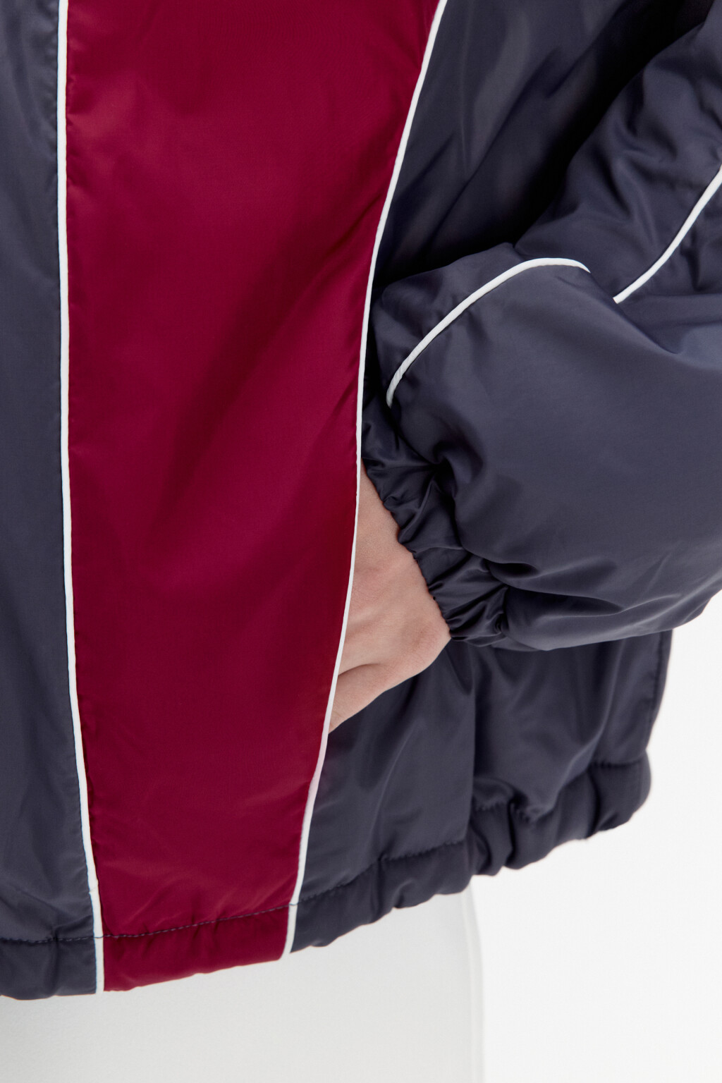 Куртка-олимпийка утепленная с геометрическим принтом - цвет мультиколор - 6