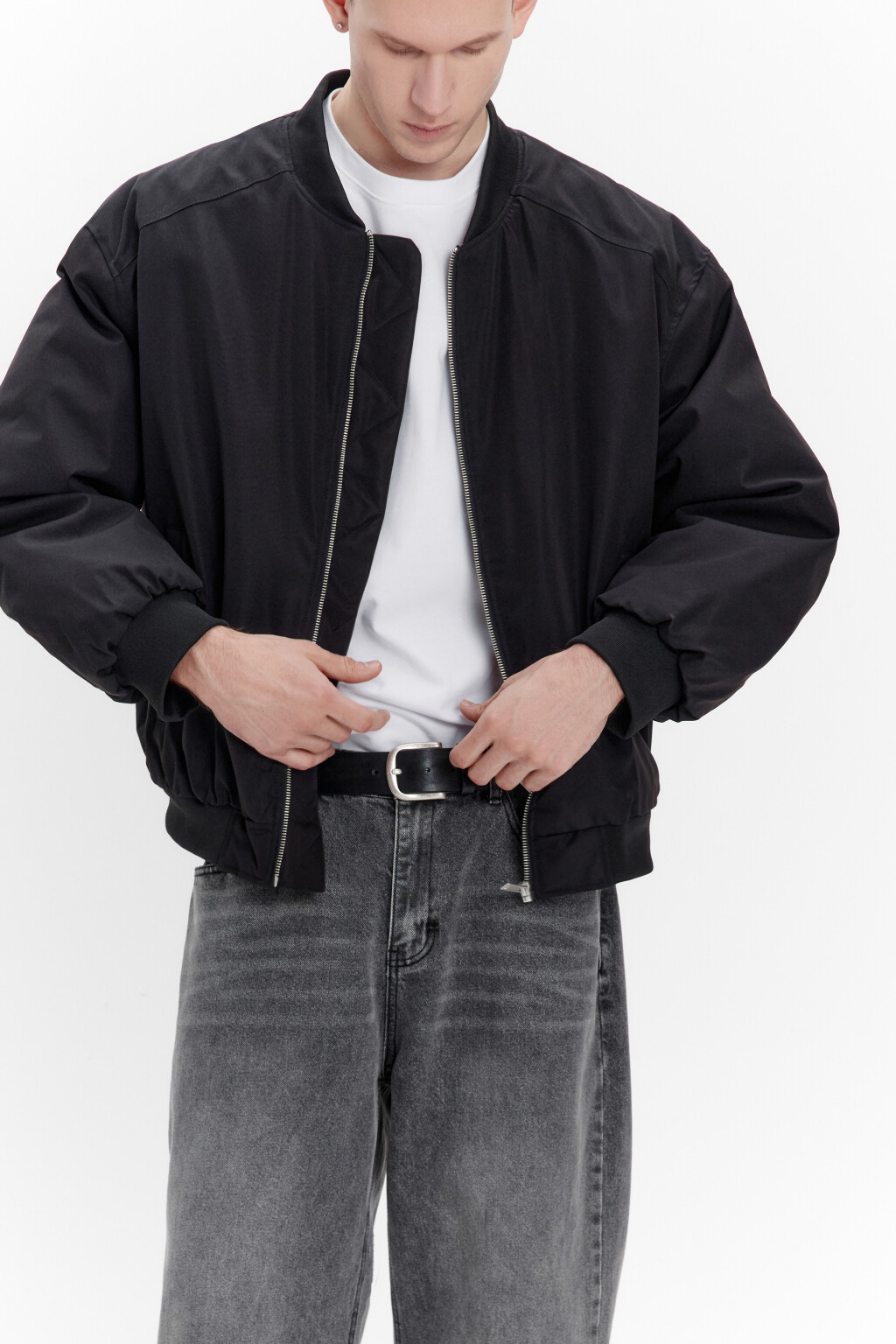 Куртка-бомбер свободная на утеплителе - цвет черный - 1