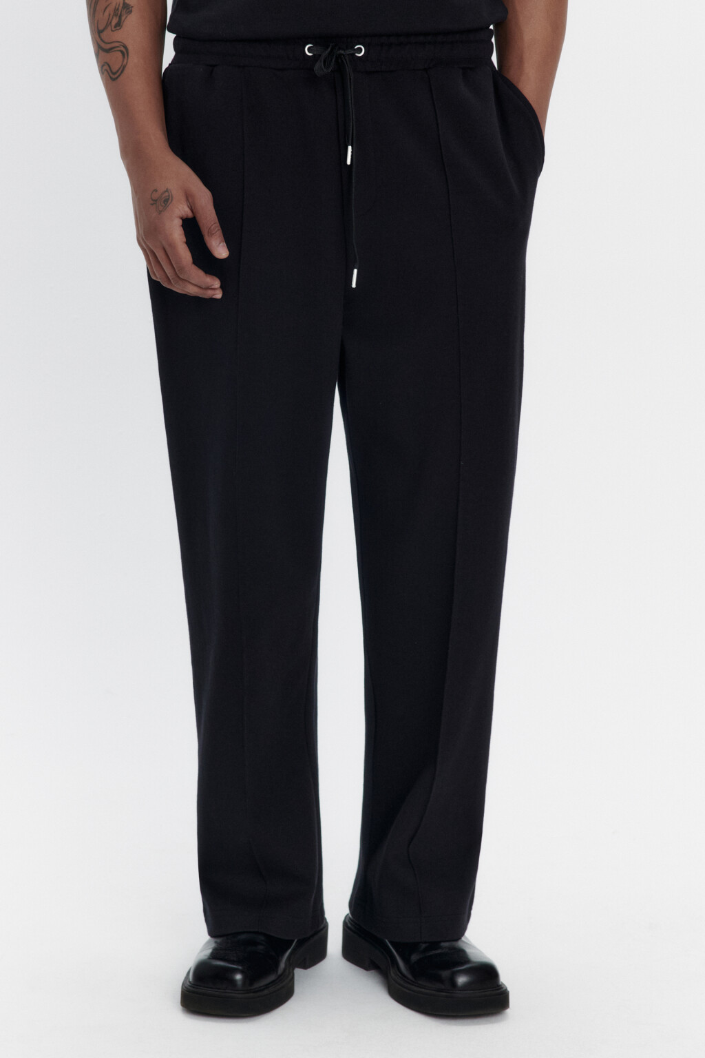 Брюки широкие с поясом на завязках - цвет черный - 2