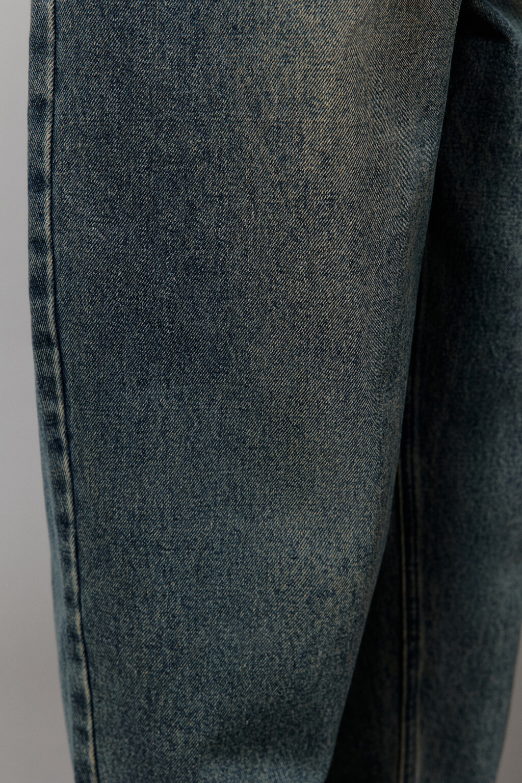 Джинсы-бананы широкие со стиркой - цвет голубой - 8