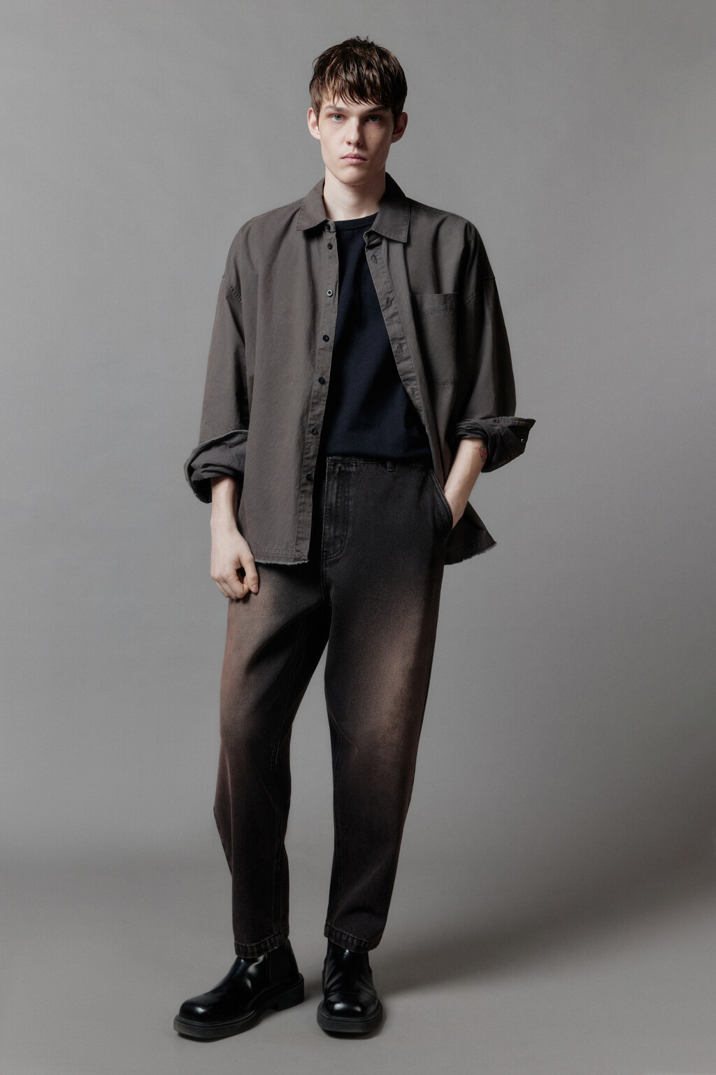 Джинсы-бананы широкие со стиркой - цвет серый - 3