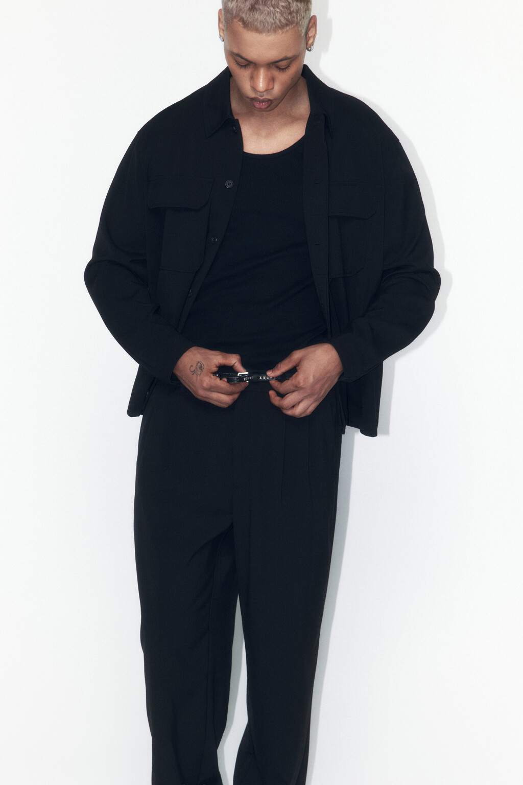 Рубашка-овершот плотная с карманами - цвет черный - 1