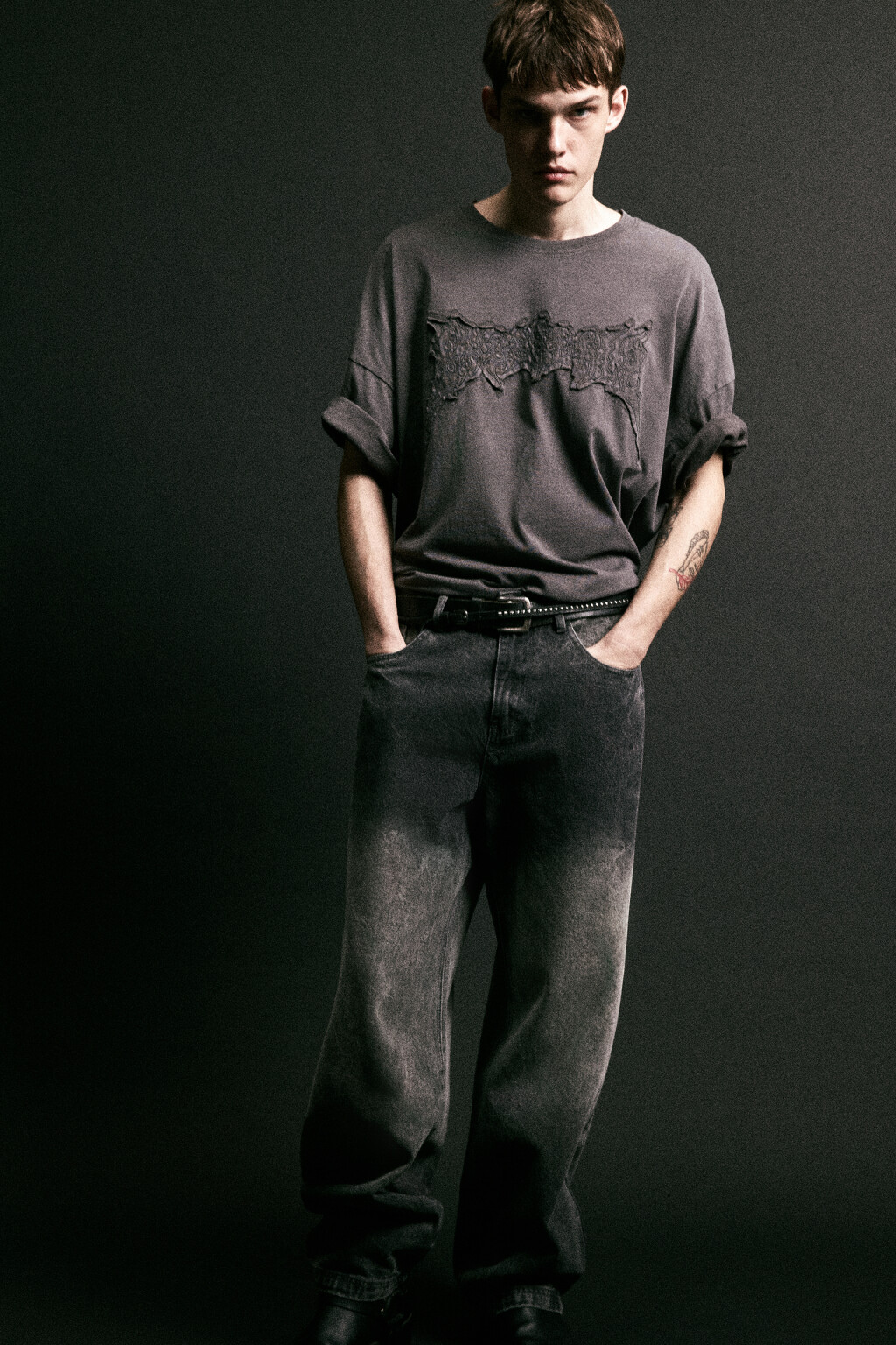 Футболка oversize в стиле гранж - цвет серый - 1