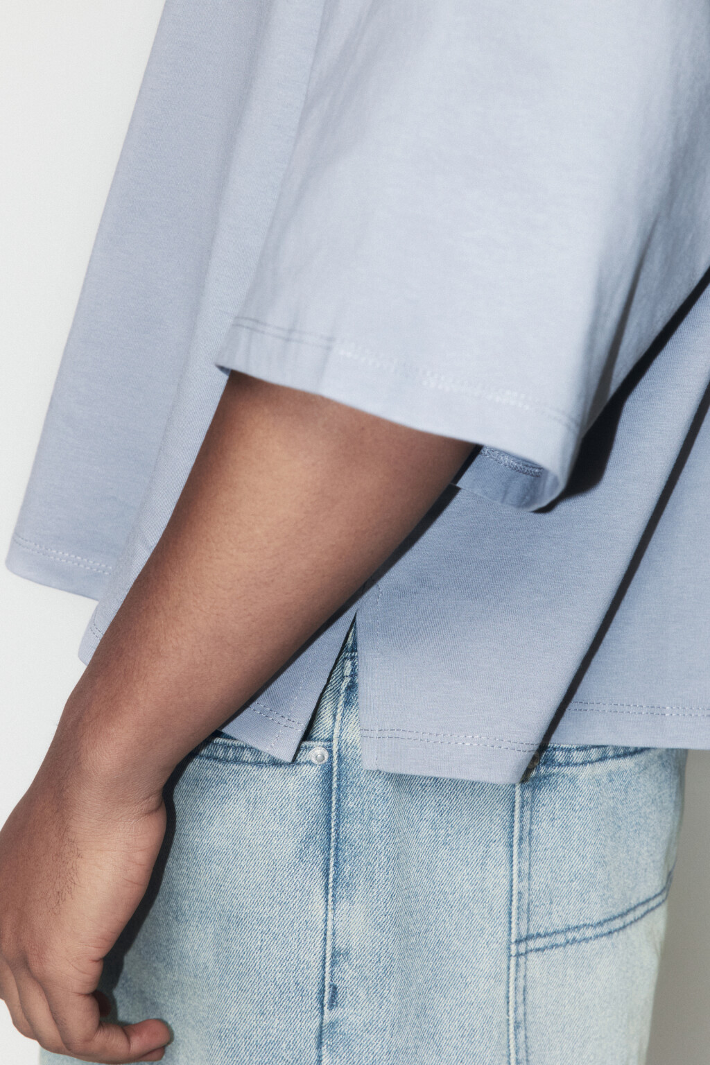 Футболка boxy fit хлопковая с принтом - цвет серый - 7