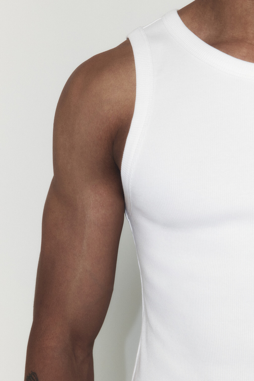 Майка базовая из хлопка - цвет белый - 6