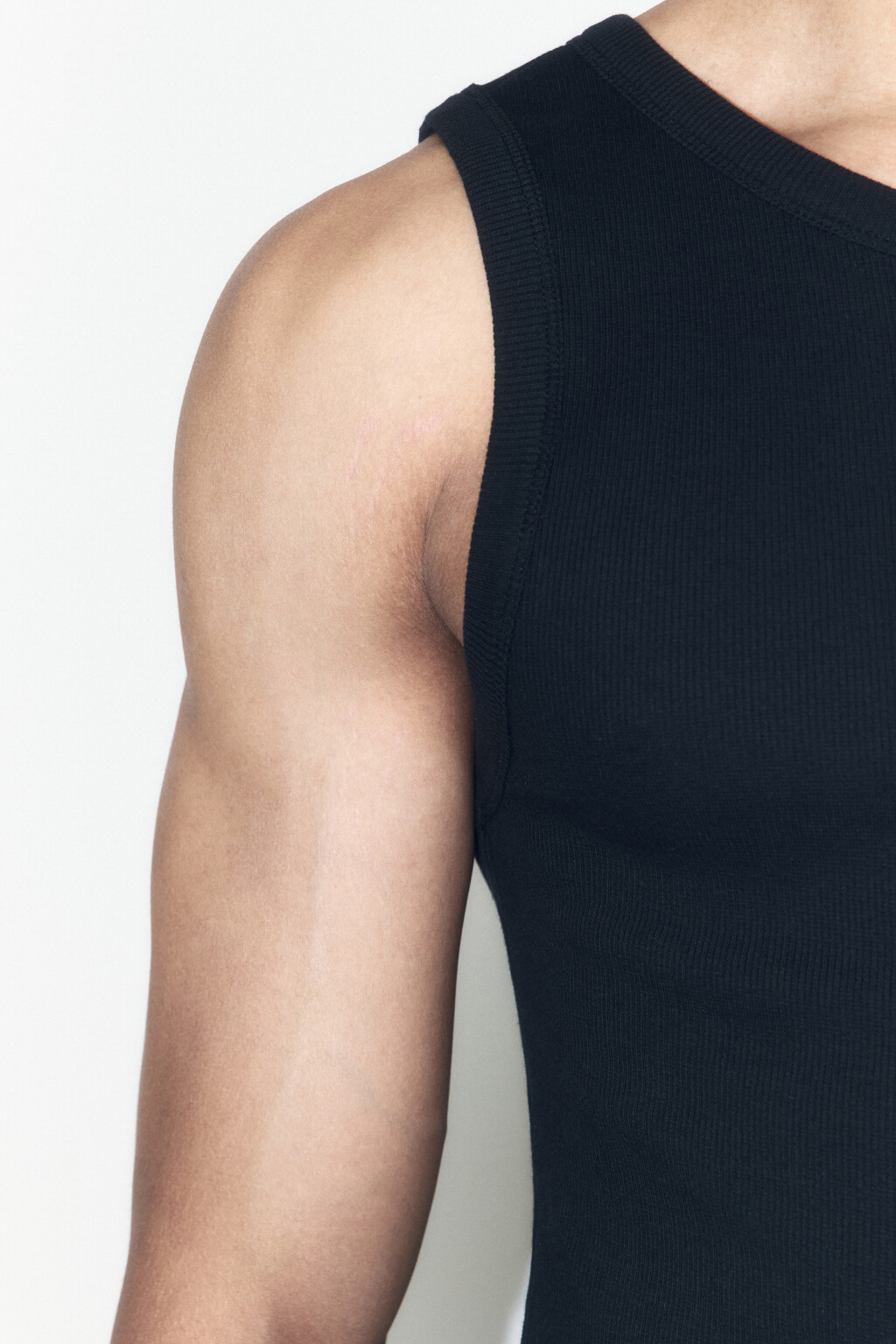 Майка базовая из хлопка - цвет черный - 7