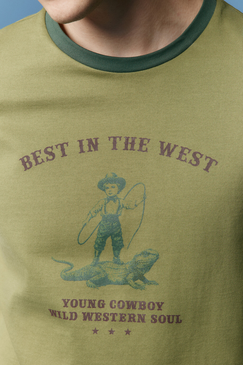 Футболка хлопковая с ковбойским принтом - цвет зеленый - 5