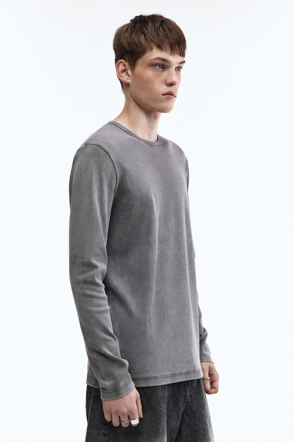 Лонгслив хлопковый облегающий в рубчик - цвет серый - 4