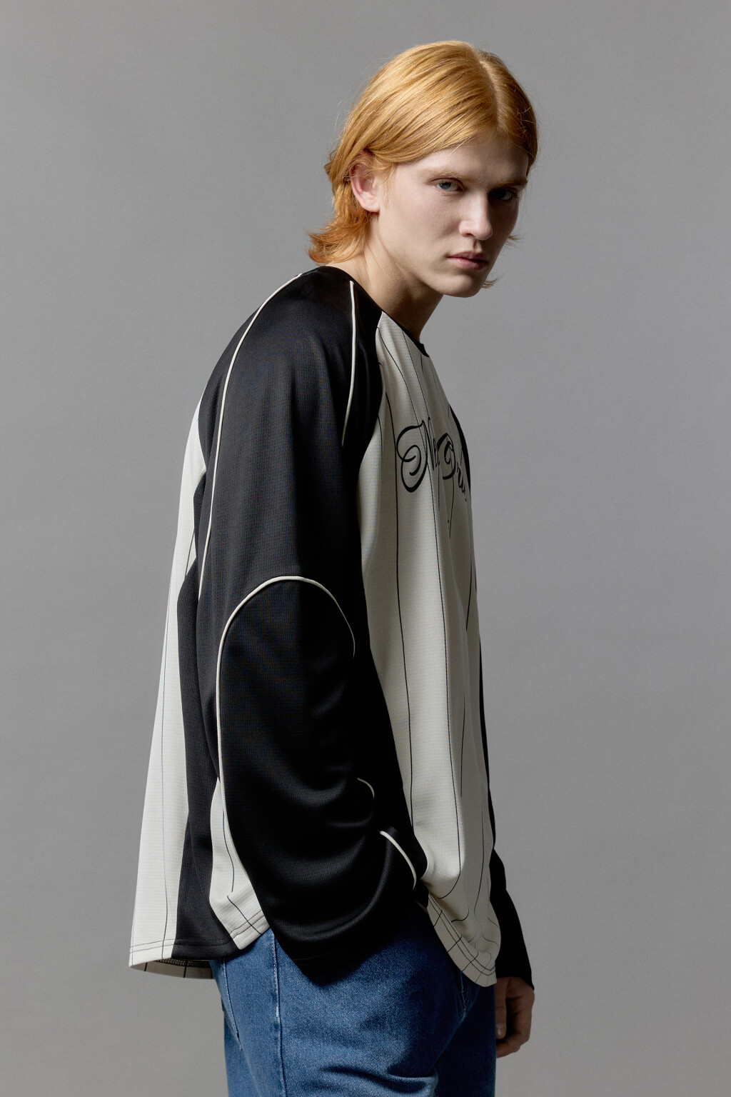 Лонгслив с принтом в спортивном стиле - цвет бежевый - 9