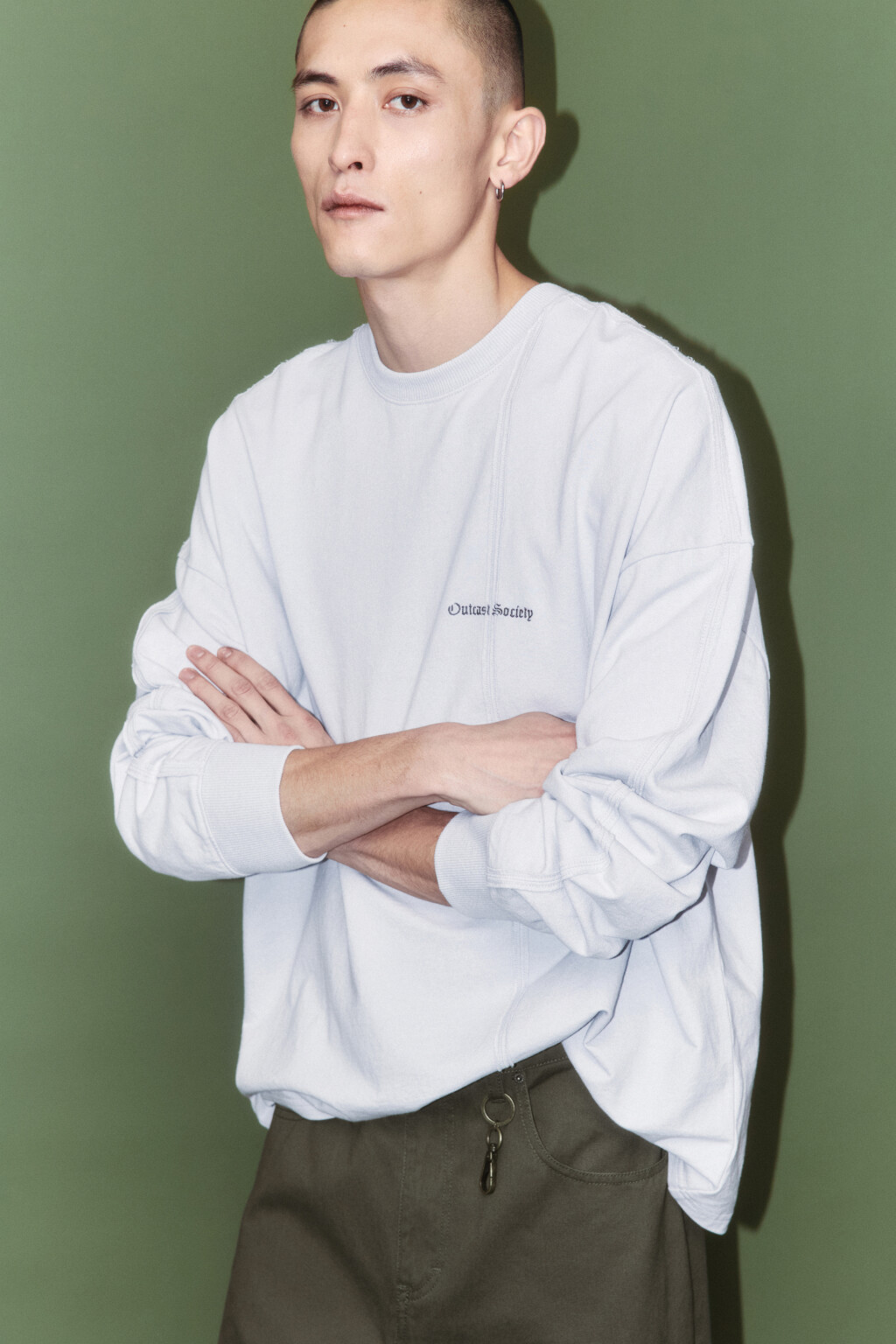 Лонгслив с вареным эффектом и надписью - цвет белый - 1