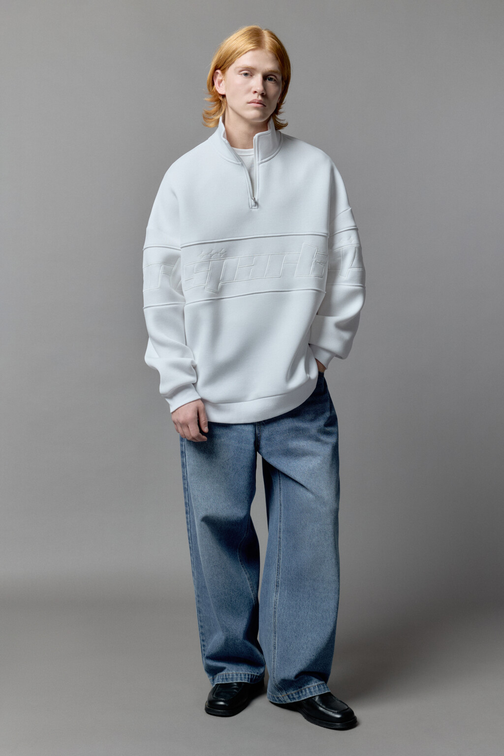 Толстовка half zip с вышитой надписью - цвет белый - 6