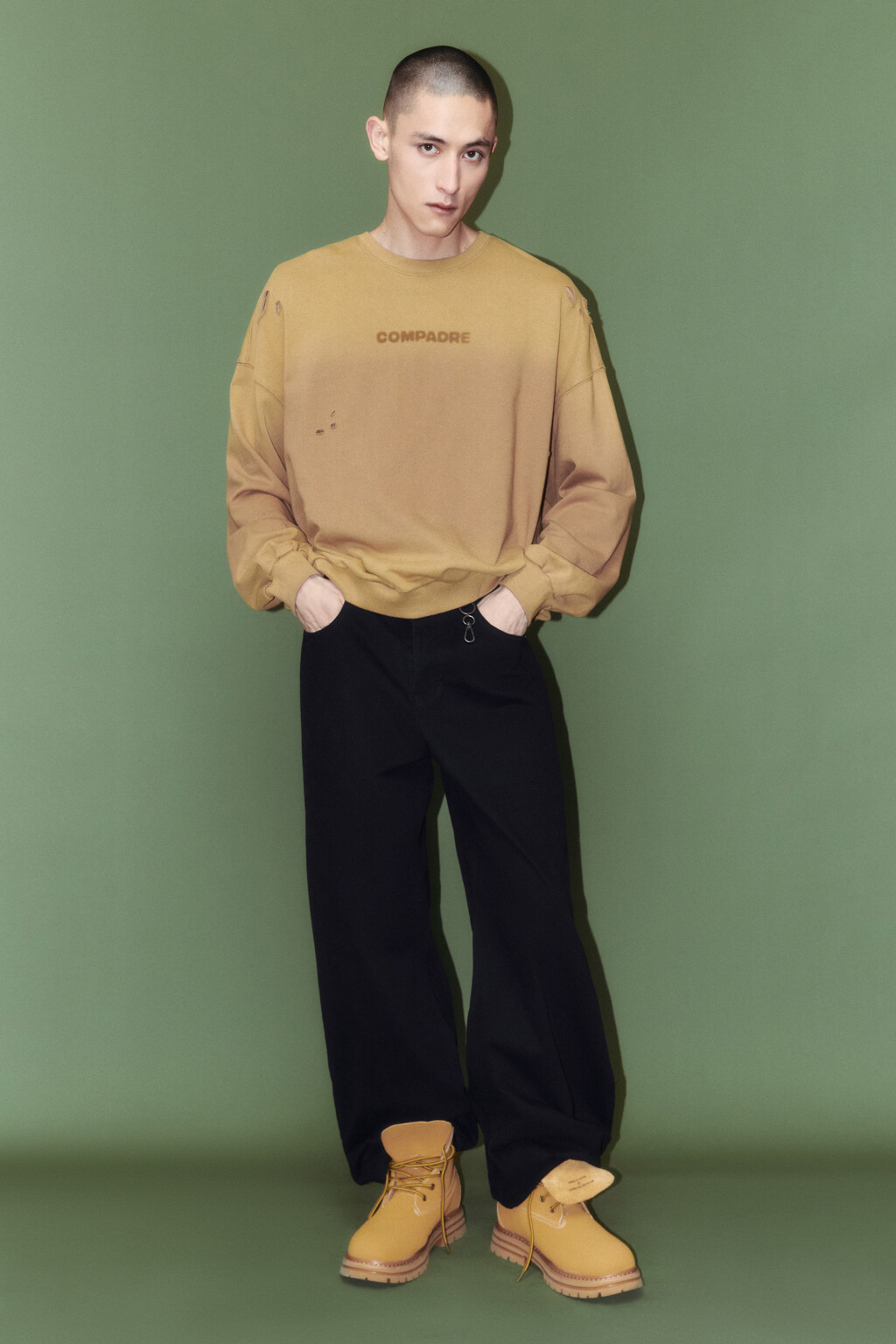 Свитшот из футера с состаренным эффектом - цвет коричневый - 2