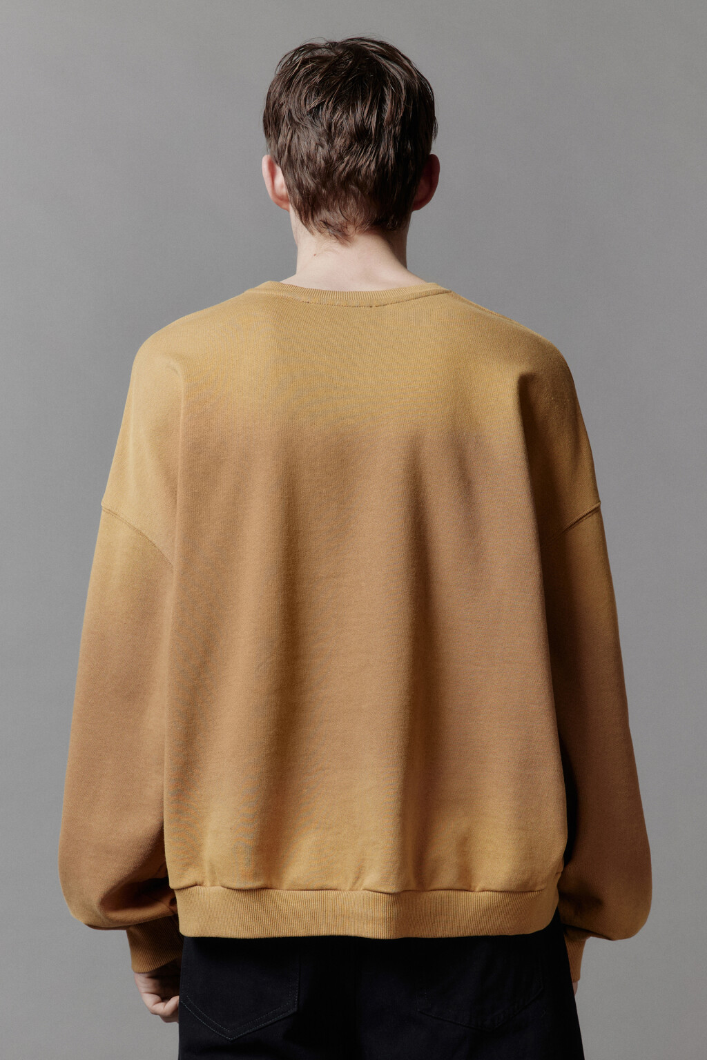 Свитшот из футера с состаренным эффектом - цвет коричневый - 6