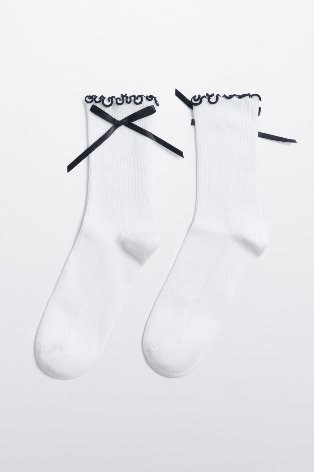 Носки с оборками и атласными бантиками - цвет ванильный - 1