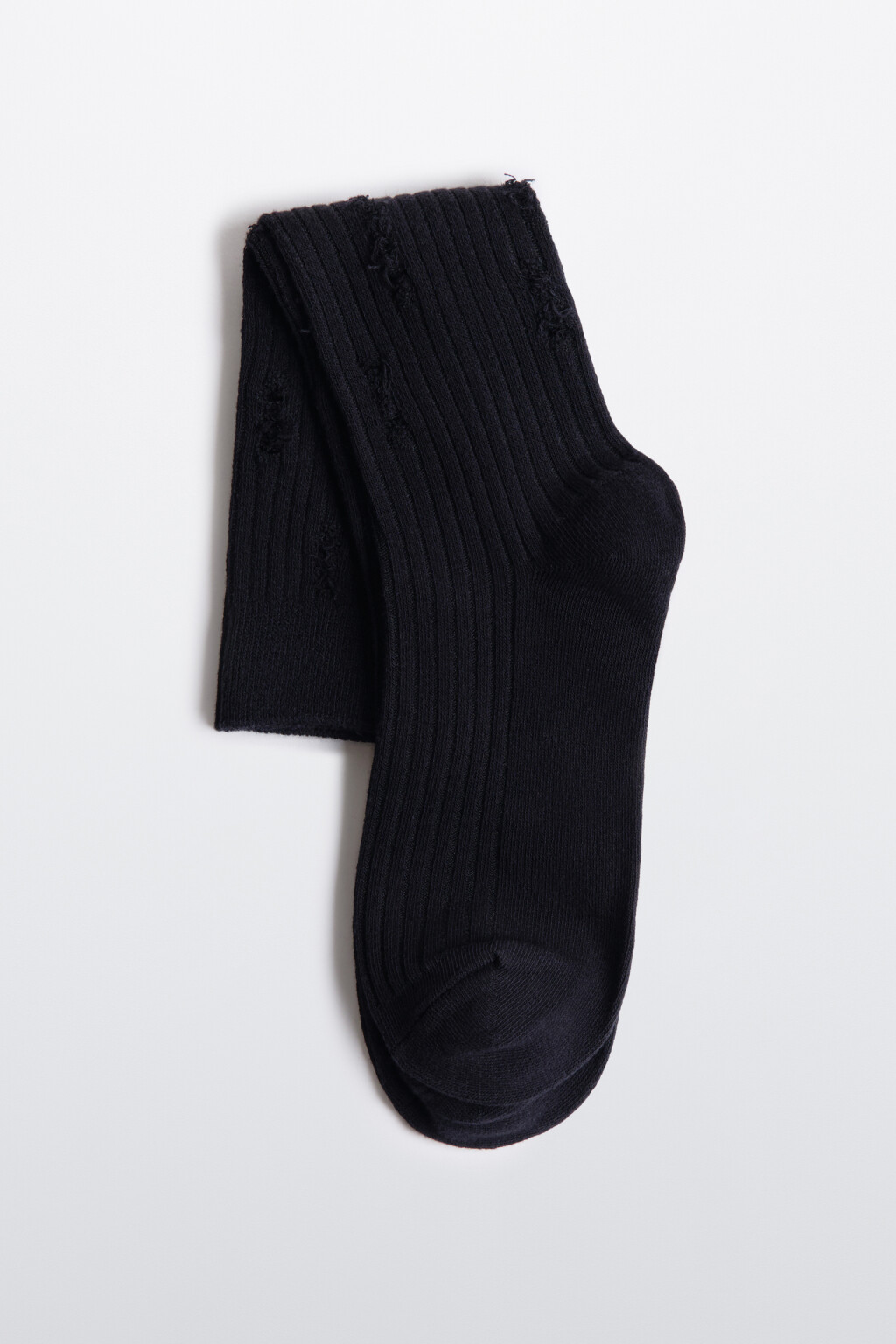 Гольфы хлопковые рваные в рубчик - цвет черный - 3