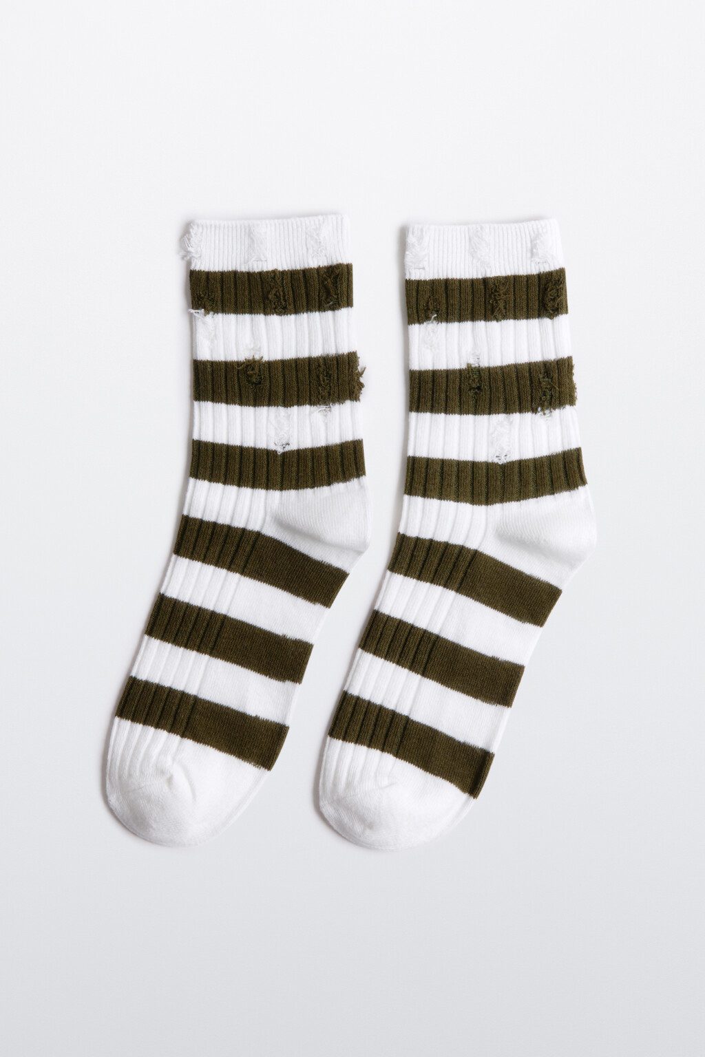 Носки высокие рваные в полоску - цвет зеленый - 1