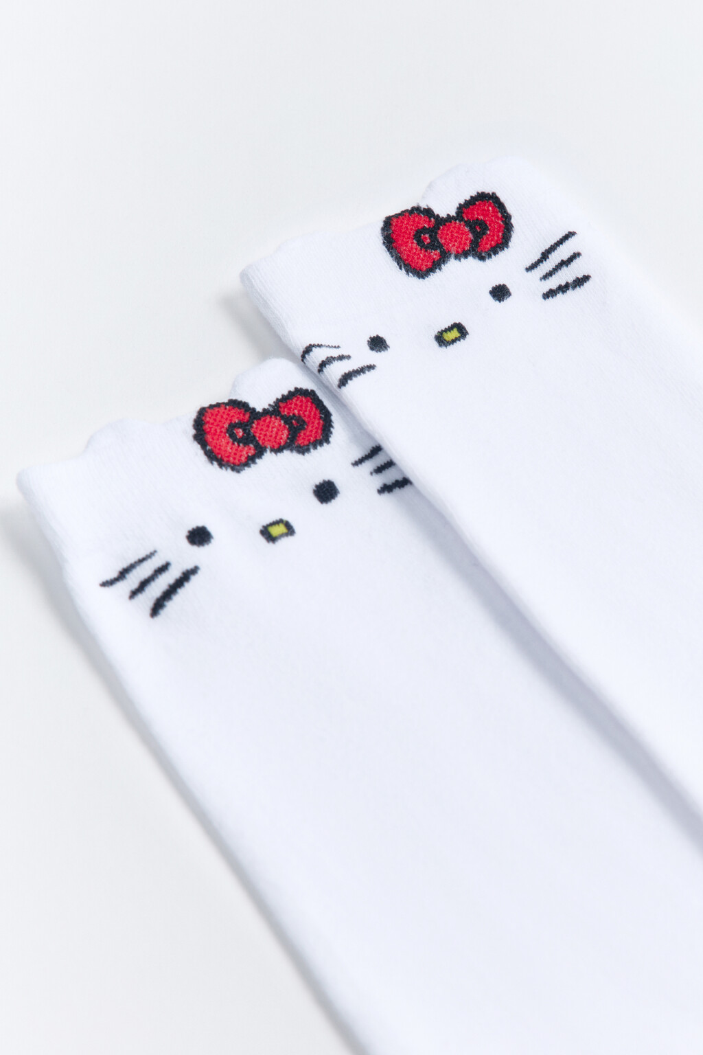 Гольфы хлопковые с принтом и ушками - цвет белый - 3