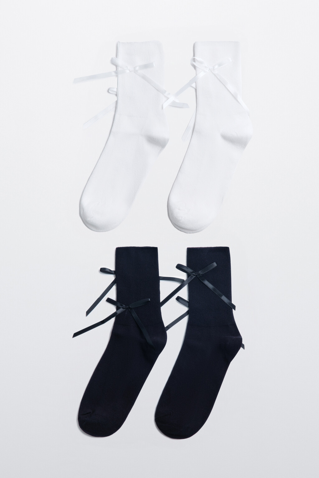 Набор носков с атласными бантиками (2 пары) - цвет мультиколор - 1