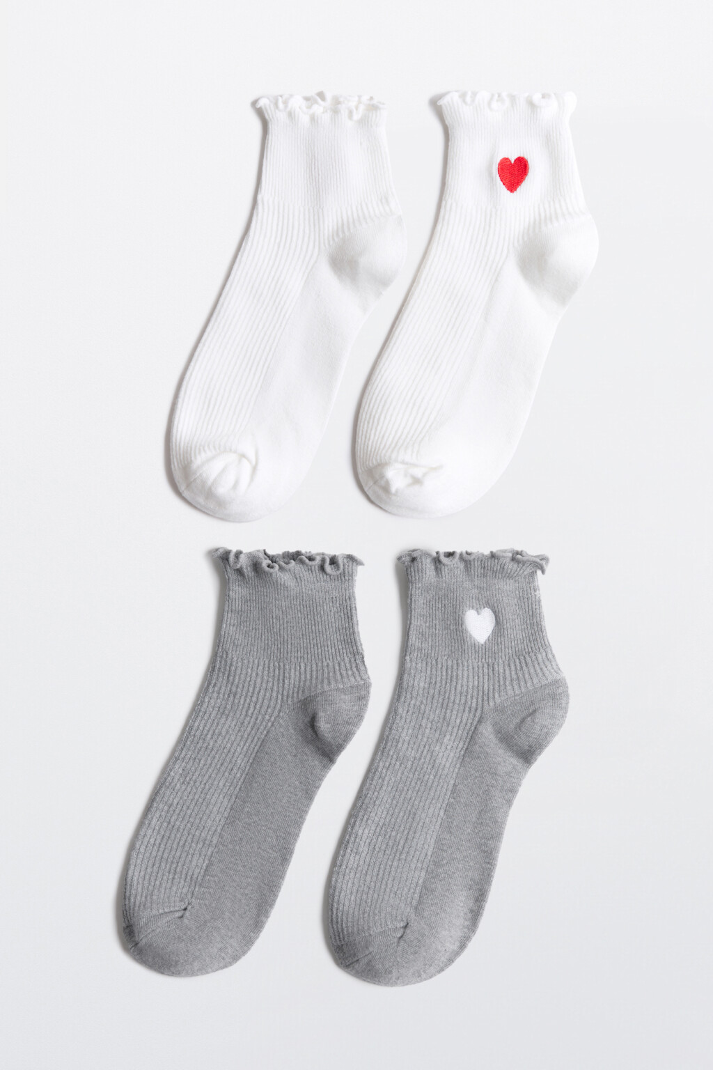 Набор носков с оборками и сердечками (2 пары) - цвет серый - 1