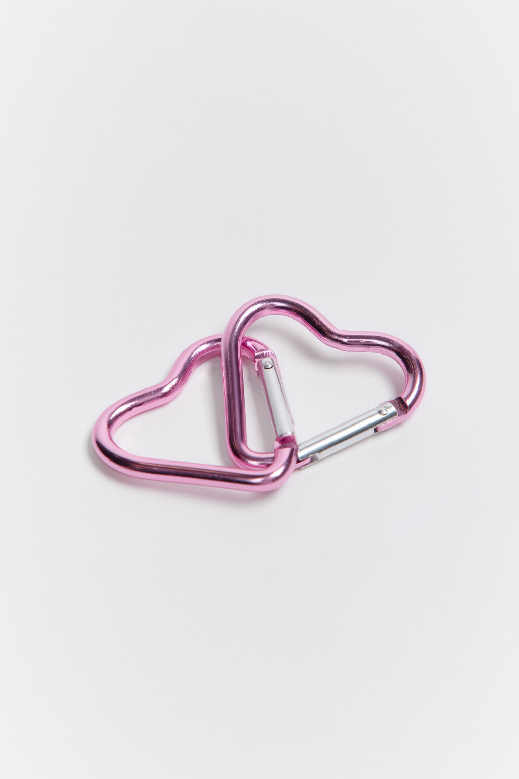 Брелоки-карабины в виде сердечек (2 штуки) - цвет серый - 2