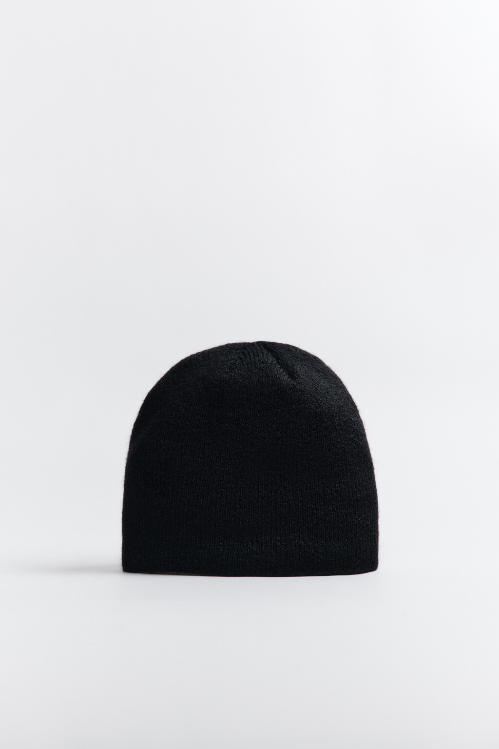 Шапка-бини трикотажная без отворота - цвет черный - 1