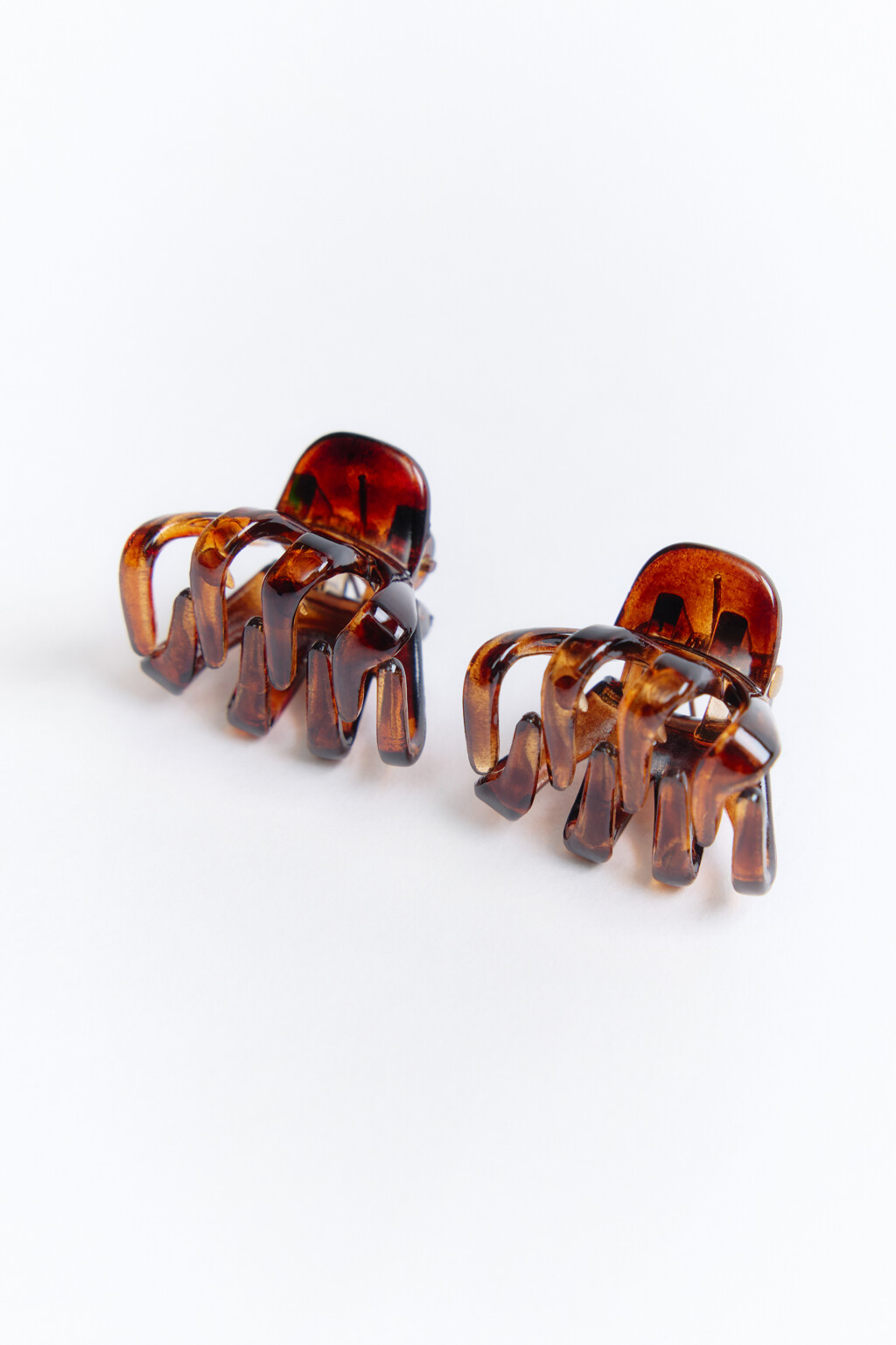 Набор заколок-крабов прозрачных (2 штуки) - цвет черный - 2