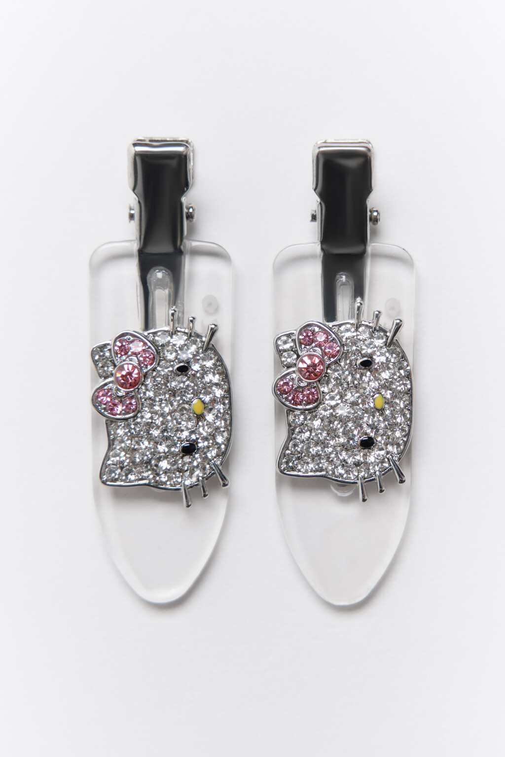 Набор заколок-зажимов со стразами (2 штуки) - цвет белый - 2