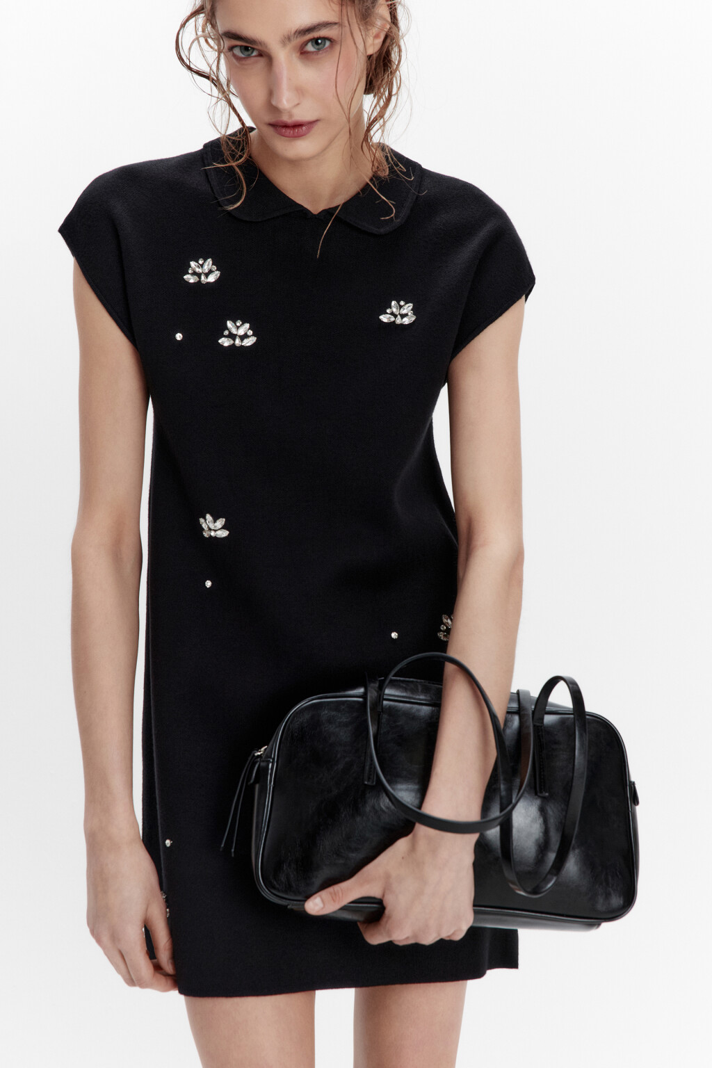 Сумка с тонкими ремешками на плечо - цвет черный - 8