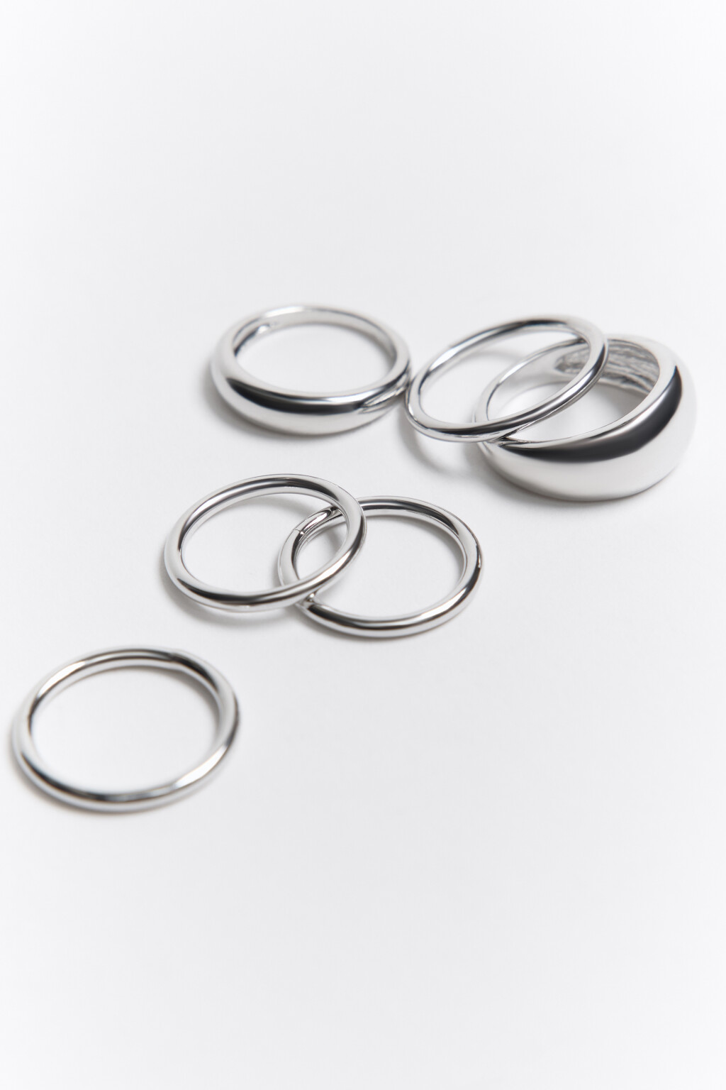 Набор колец гладких серебристых (6 штук) - цвет серый - 1
