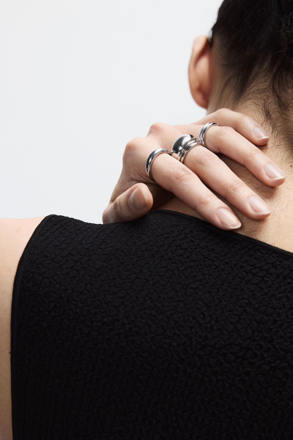 Набор колец гладких серебристых (6 штук) - цвет серый - 5