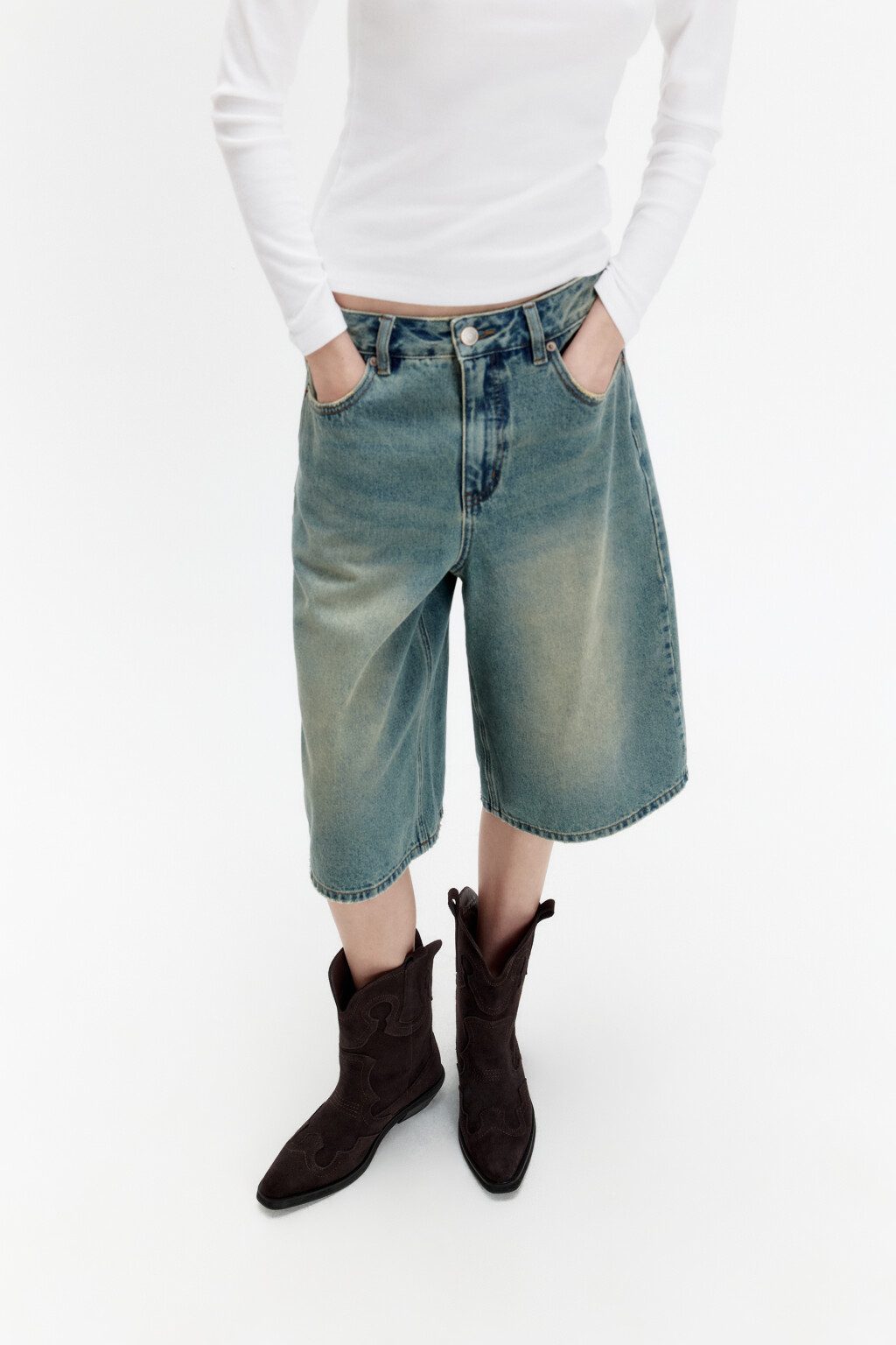 Полусапоги-казаки замшевые с вышивкой - цвет коричневый - 5