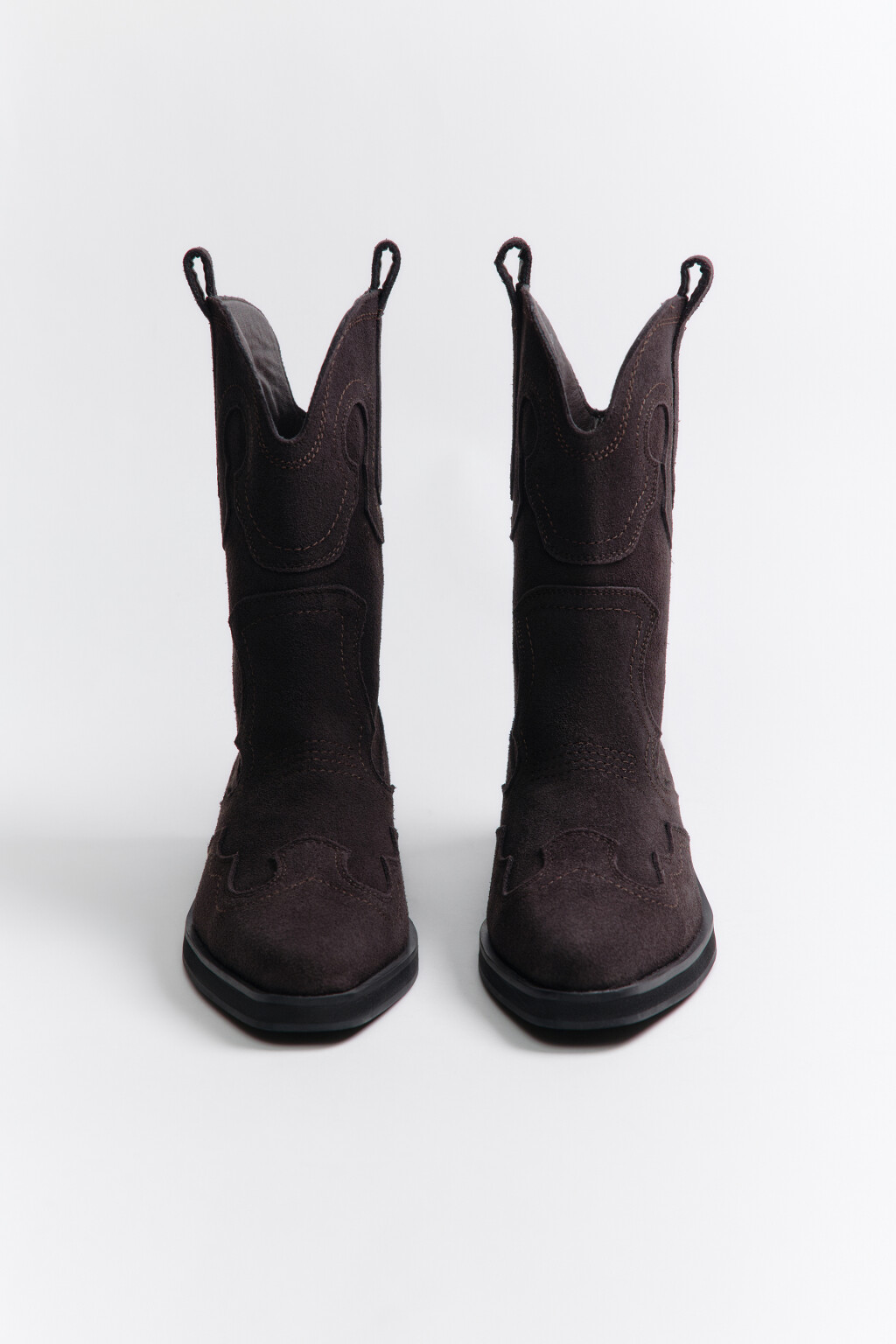 Полусапоги-казаки замшевые с вышивкой - цвет коричневый - 7