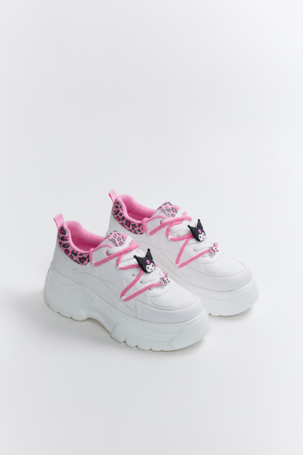 Кроссовки на платформе с декором - цвет белый - 3