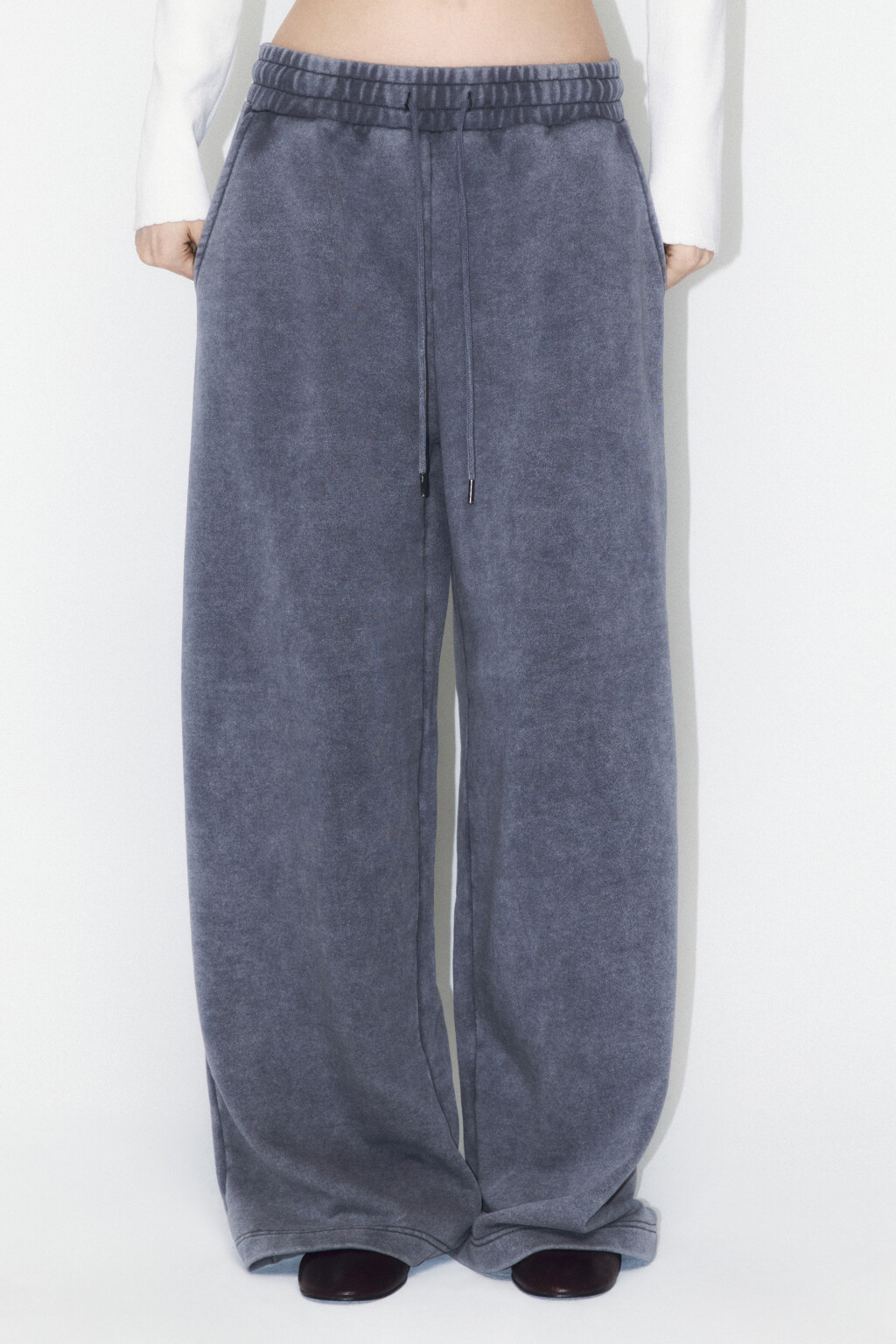 Брюки широкие трикотажные из футера - цвет серый - 2
