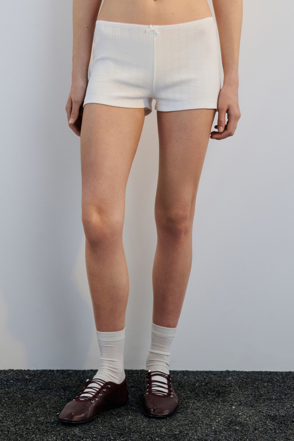 Шорты в рубчик с бантиком - цвет белый - 4