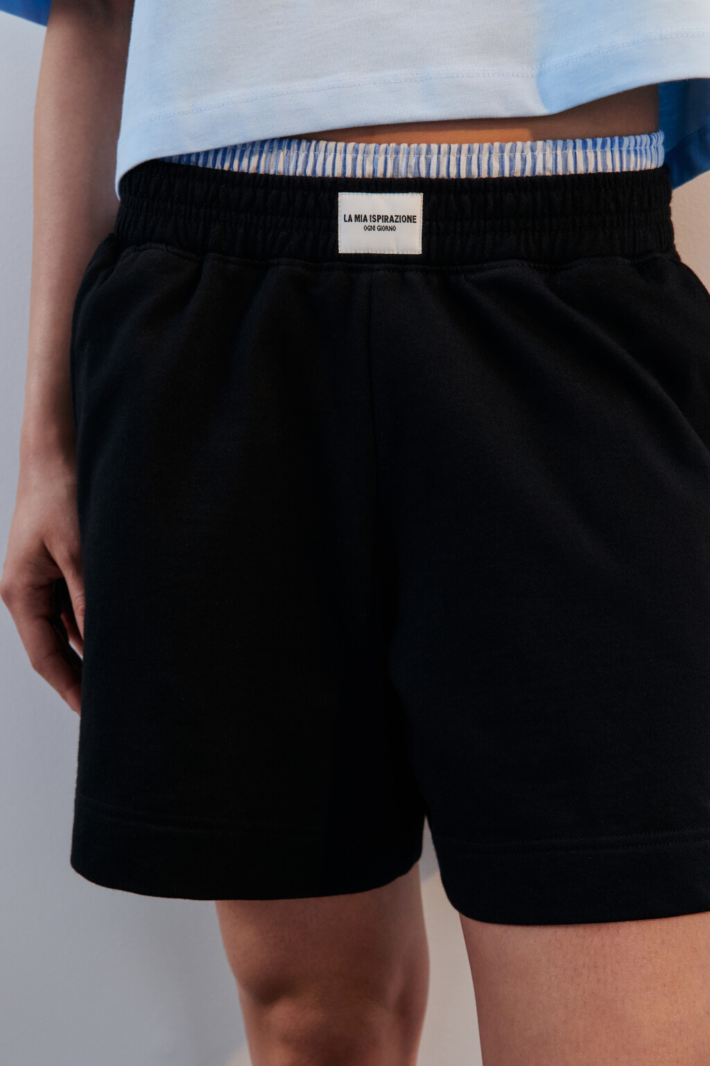Шорты хлопковые с двойным поясом - цвет черный - 5