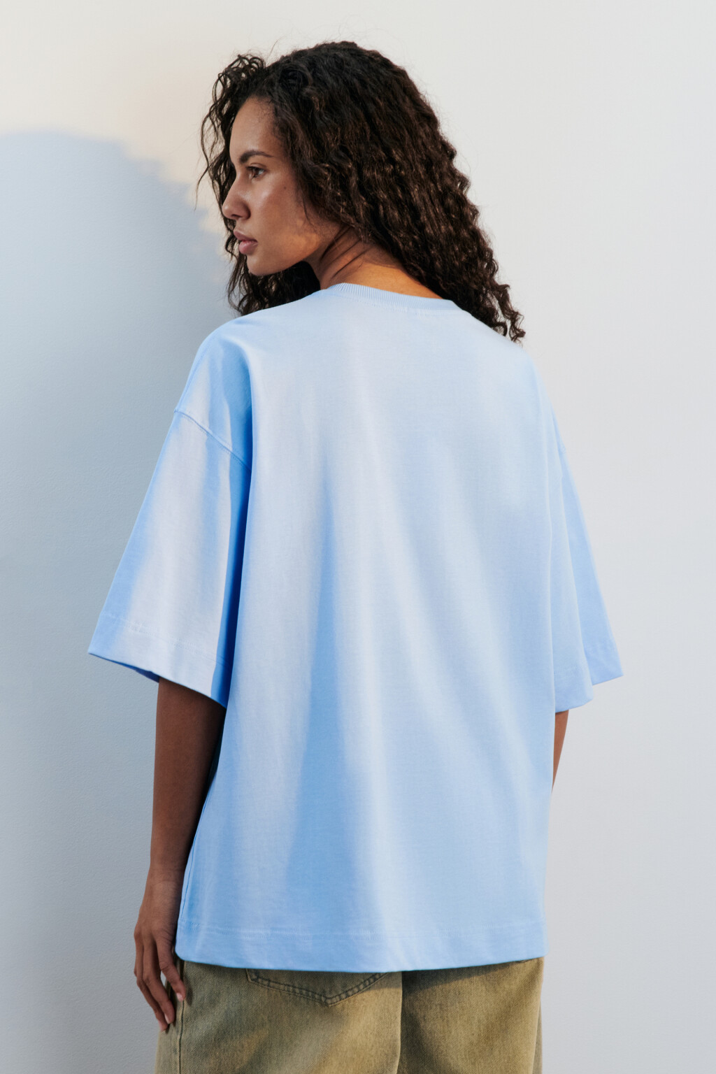 Футболка oversize хлопковая с надписью - цвет голубой - 3