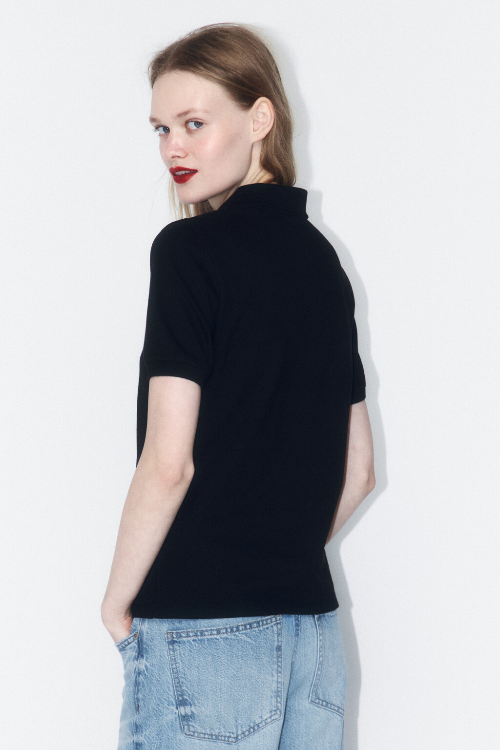 Футболка-поло облегающая с вышивкой - цвет черный - 3