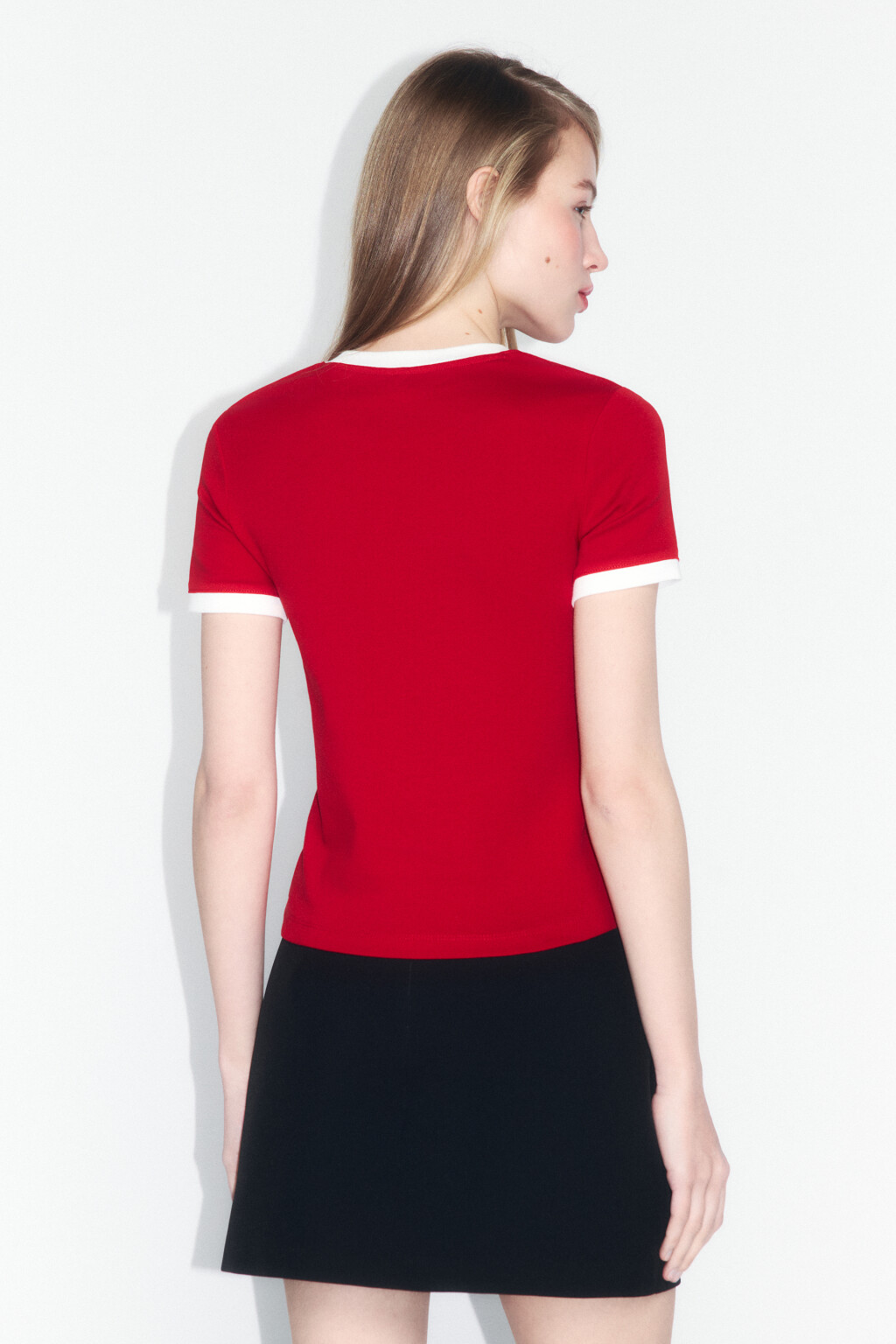 Футболка полуприлегающая с надписью - цвет красный - 3