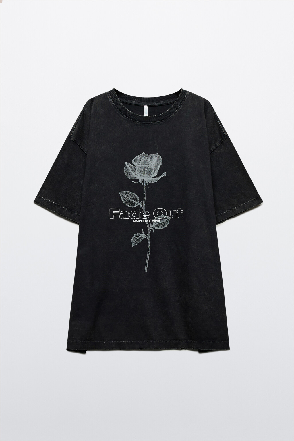 Футболка oversize с вареным эффектом и принтом - цвет черный - 7