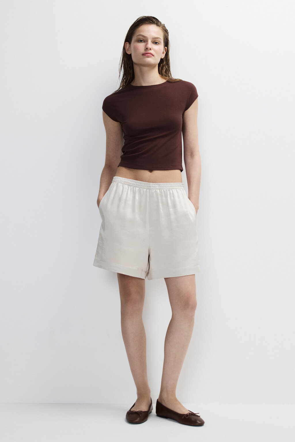 Футболка-топ с укороченными рукавами - цвет коричневый - 4