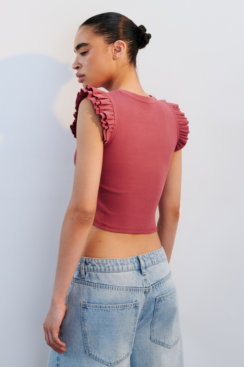 Топ в рубчик с рукавами-крылышками - цвет розовый - 3