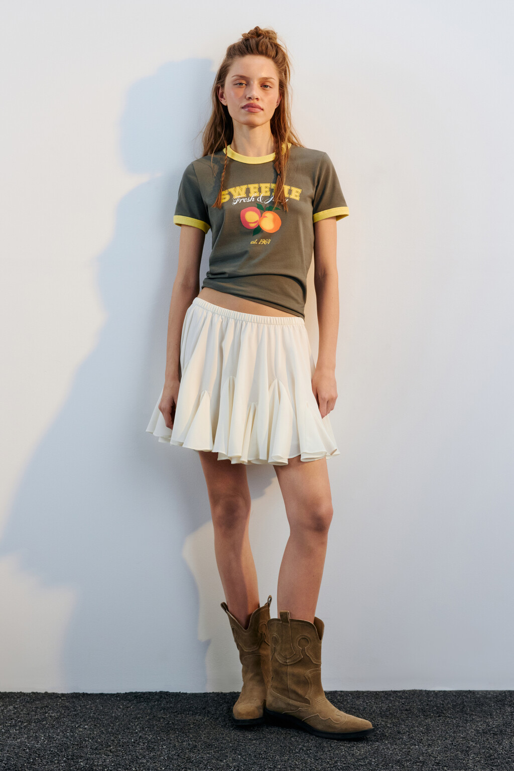 Футболка с контрастной отделкой и принтом - цвет зеленый - 4