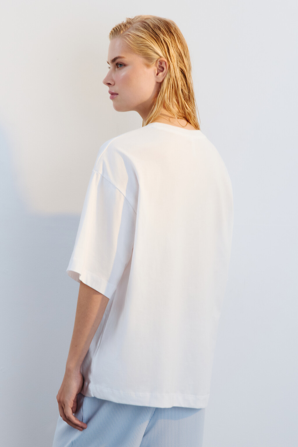 Футболка хлопковая с принтом - цвет белый - 3