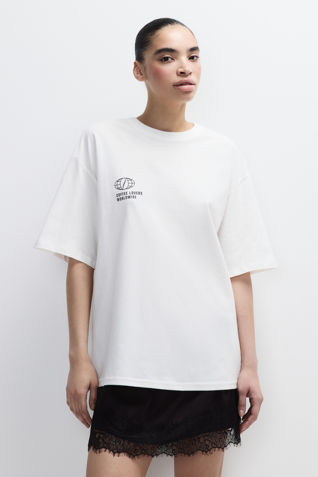 Футболка хлопковая с принтом - цвет бежевый - 2