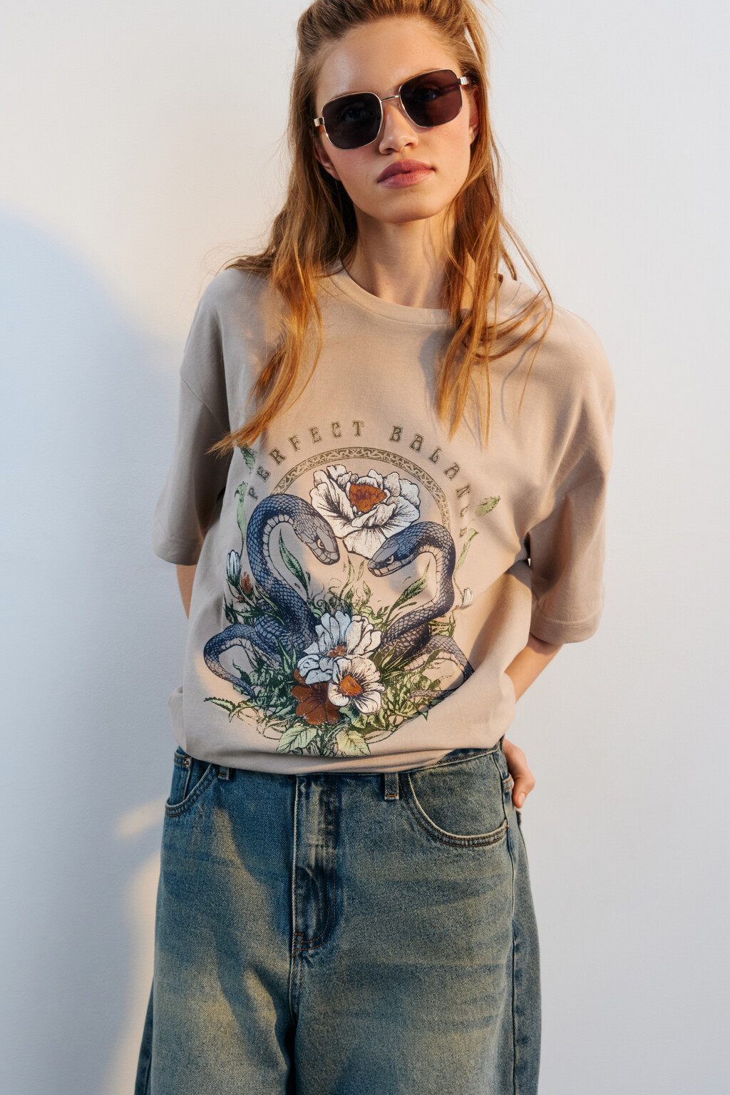 Футболка oversize с принтом - цвет бежевый - 1