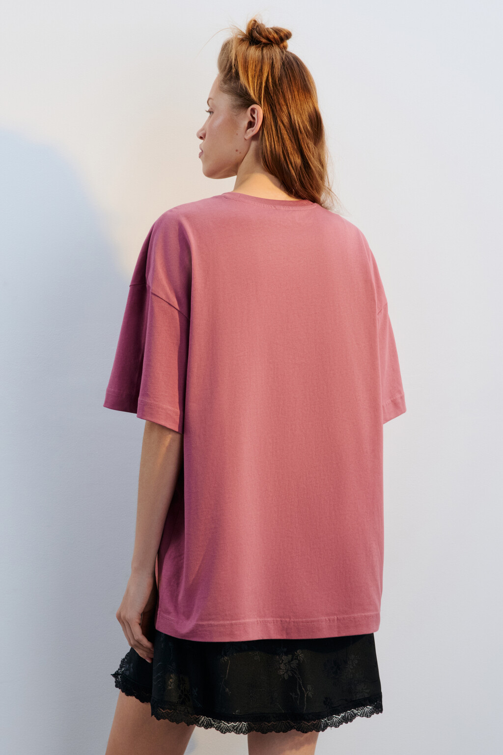 Футболка oversize с принтом - цвет розовый - 4